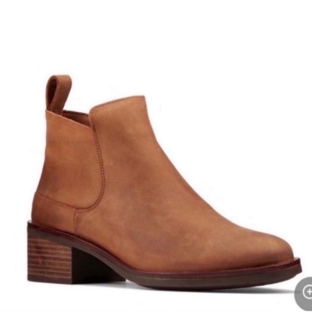 Clark's Memi Zip Bootie- Size 7.5
